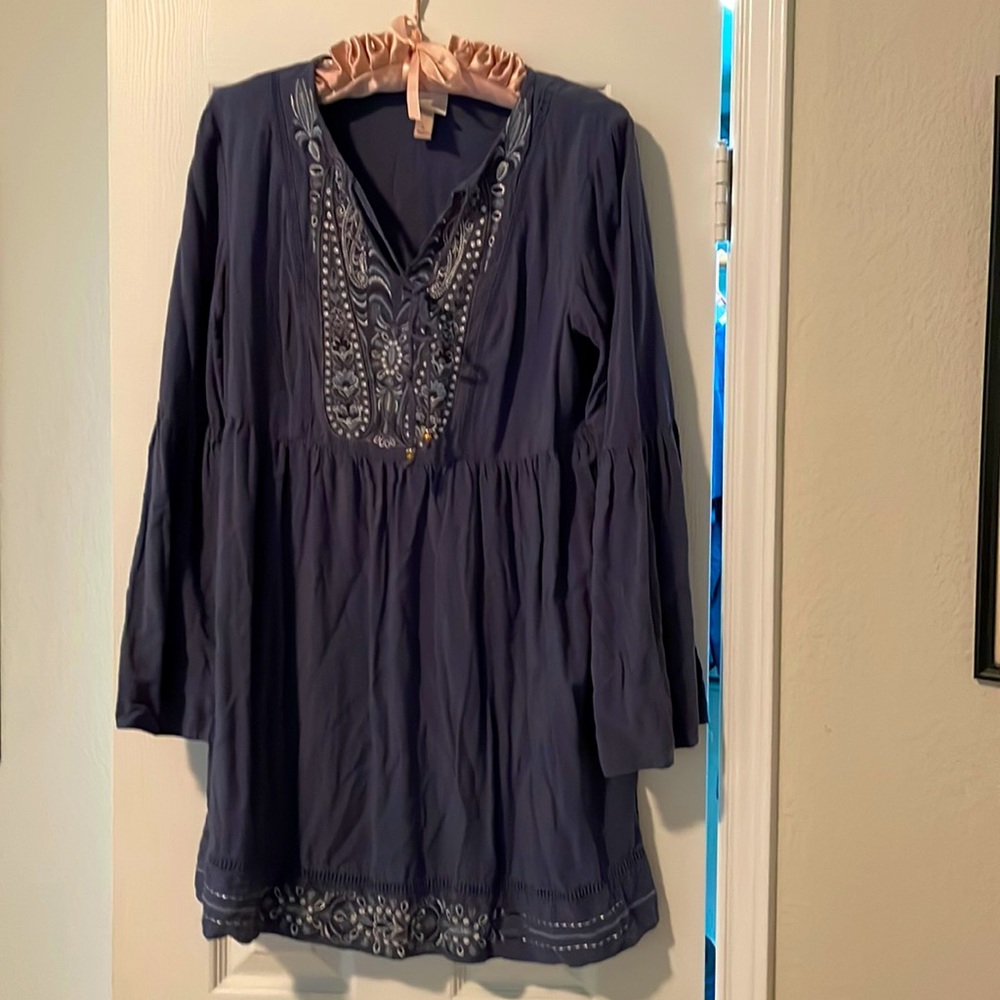 Knox Rose tunic top with long sleeves size L